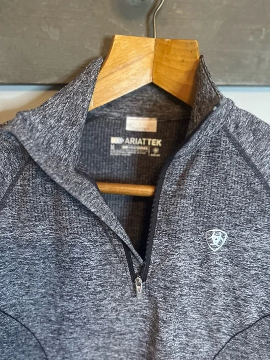 Ariat top - Picture 6 of 11